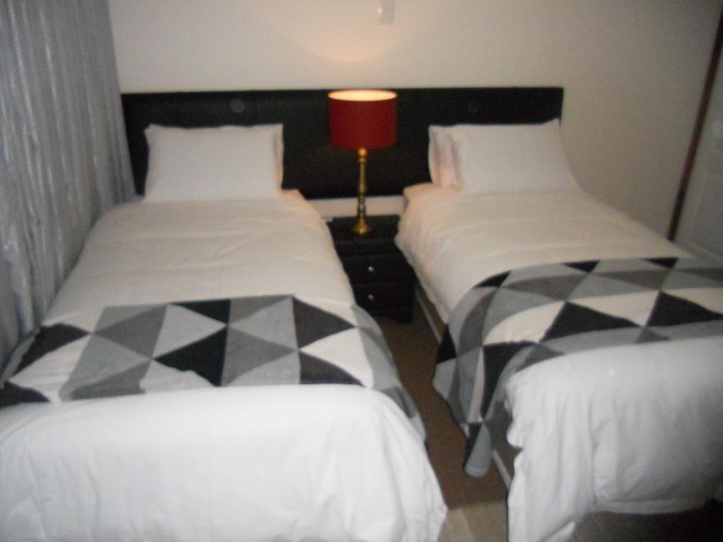 Magaliqua Guest House Noordheuwel Dış mekan fotoğraf