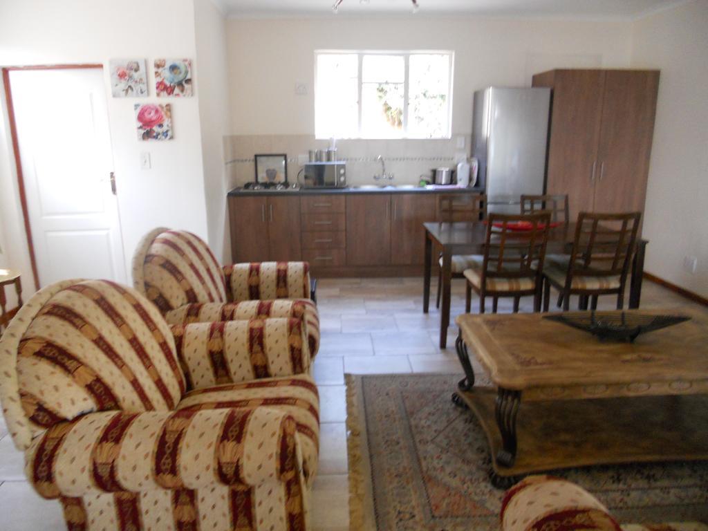 Magaliqua Guest House Noordheuwel Dış mekan fotoğraf