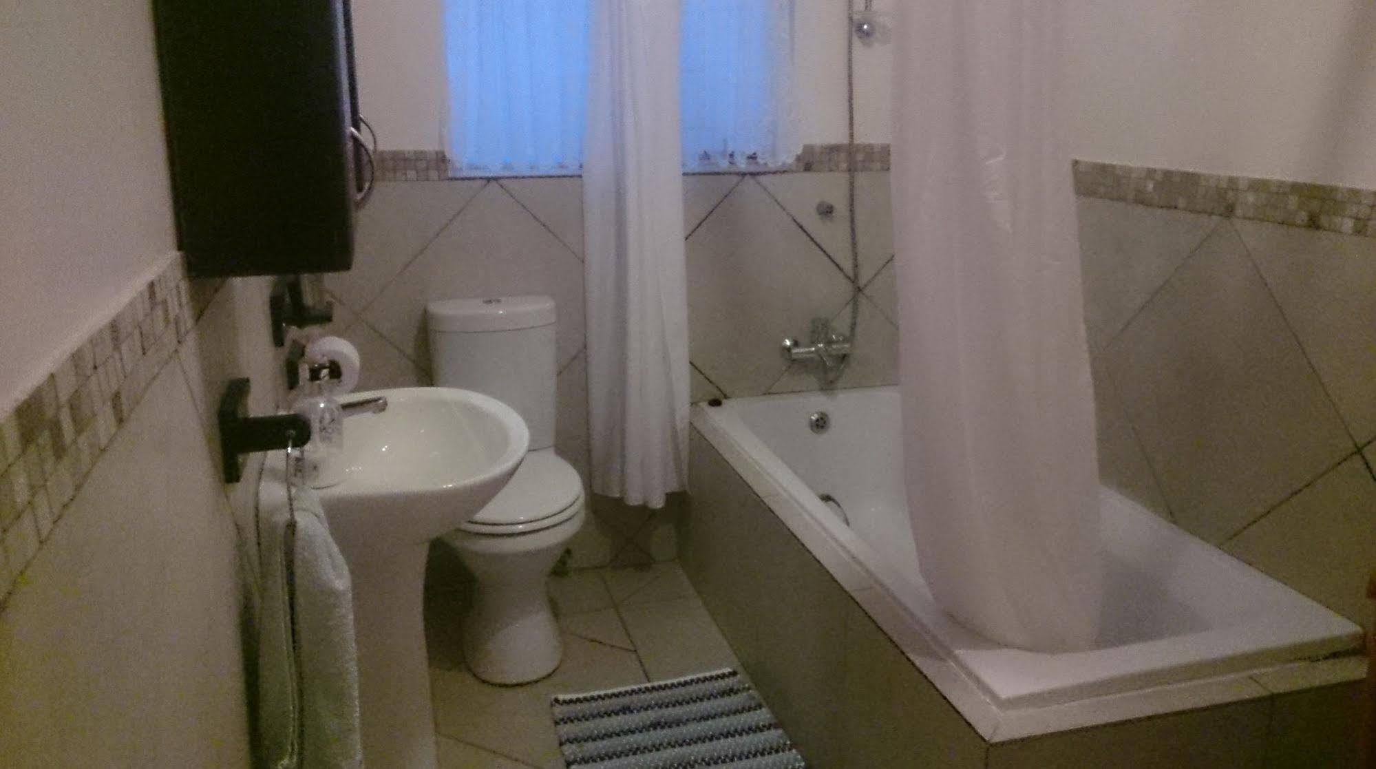 Magaliqua Guest House Noordheuwel Dış mekan fotoğraf