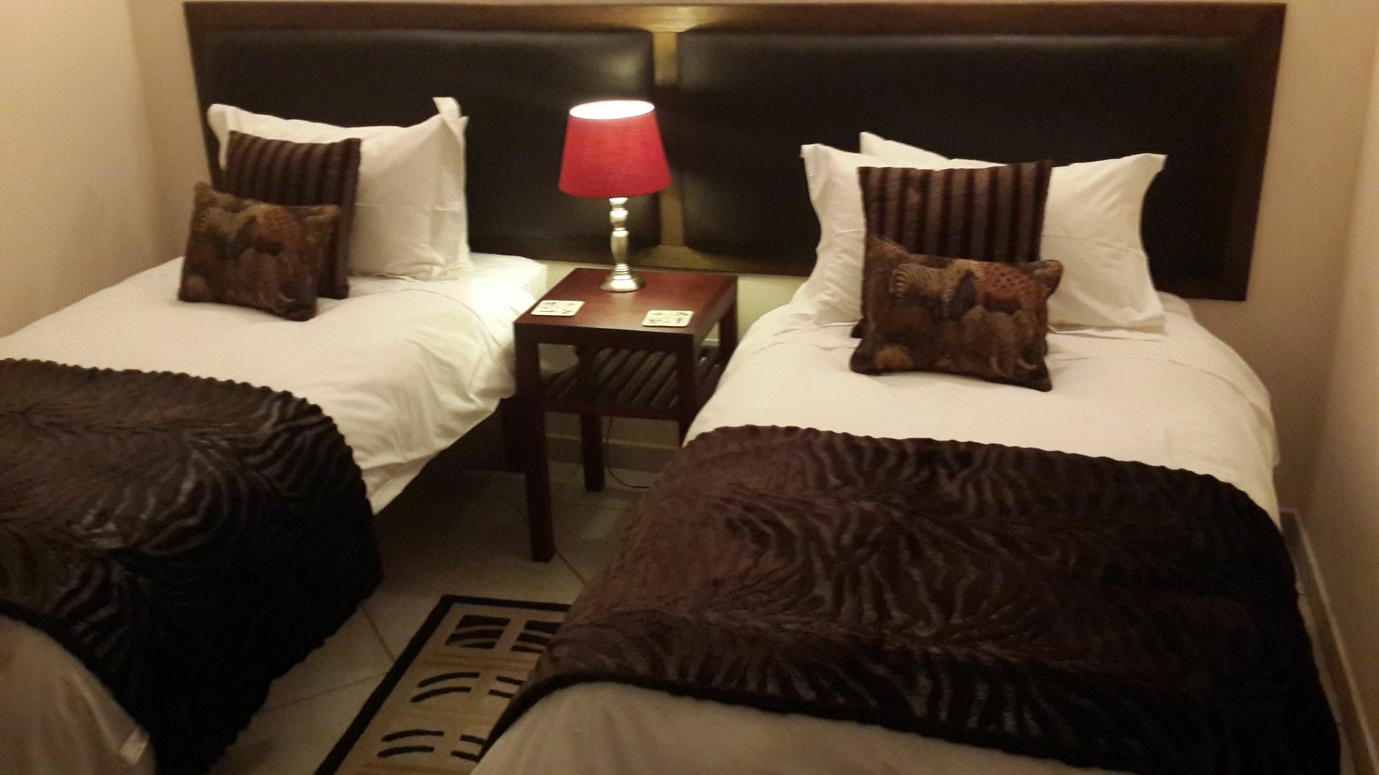 Magaliqua Guest House Noordheuwel Dış mekan fotoğraf